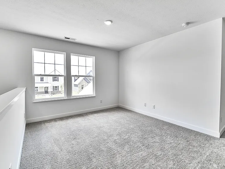 425 Eisenhower St — Photo 48