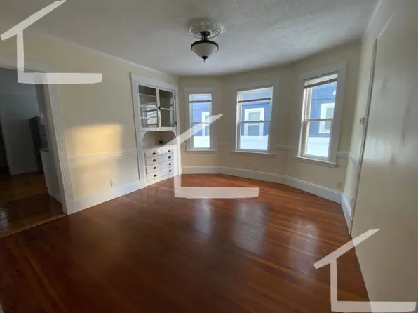 46 Montfern Ave #1A, Brighton, MA 02135