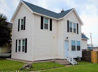 1519 Brown St, Bettendorf, IA 52722