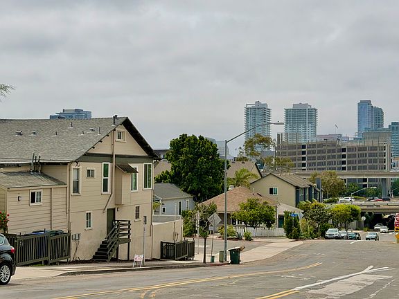 2nd image of 1061 20th St