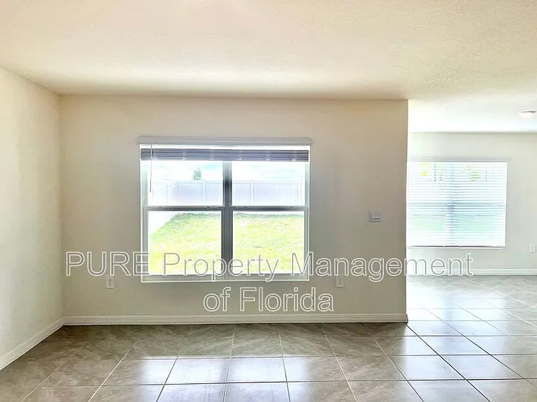 4828 SW 86th Ln — Photo 8