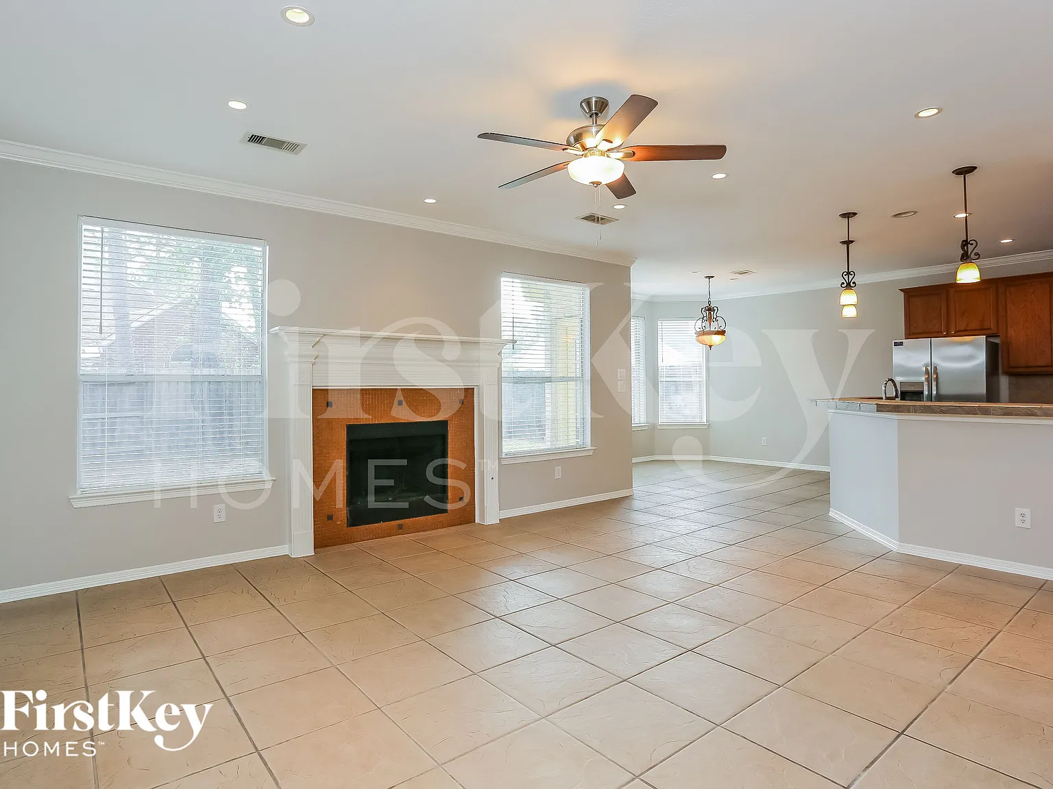 5 bed, 4.0 bath, 3031 sqft, $3,110 — Photo 4
