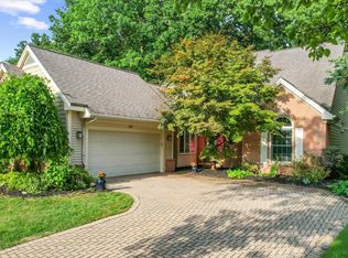 64 Chestnut Ct, Chelsea, MI 48118