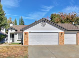 8331 Sirocco Ct, Elk Grove, CA 95758