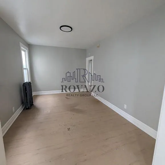 180 Columbia Ave #1 — Photo 6