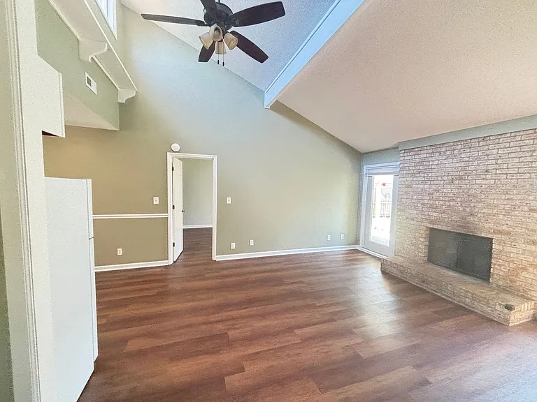 45 Indian Oak Ln — Photo 11