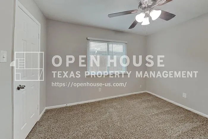 2815 Fox Mountain Dr — Photo 12