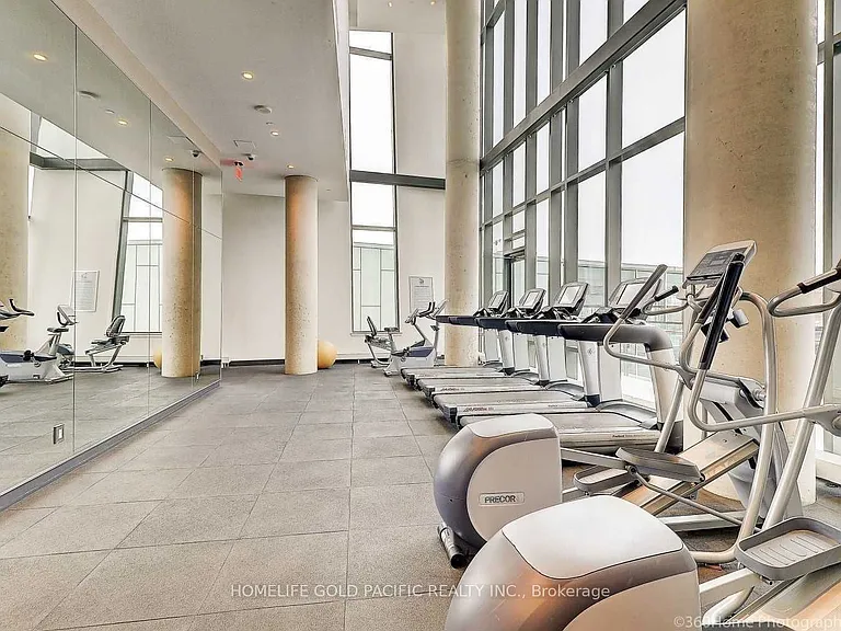 170 Fort York Blvd #2303 — Photo 19