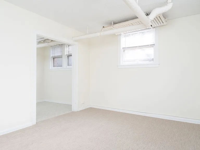 3611 Bryant Ave S — Photo 9