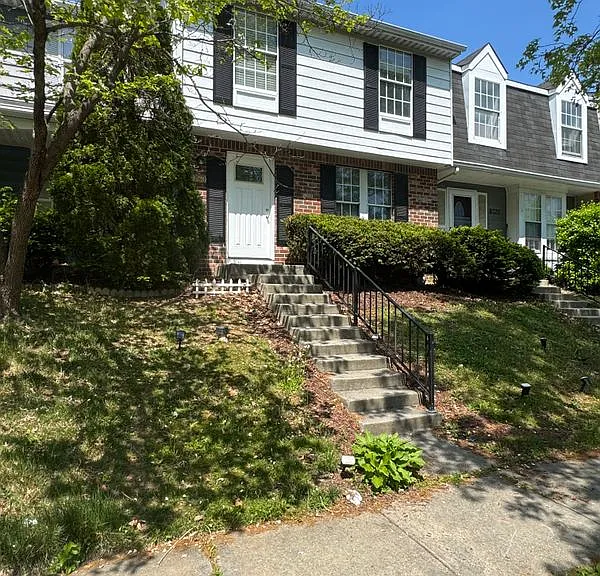 9730 Red Clover Ct — Photo 2