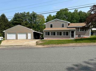 2 Al St, Derry, NH 03038
