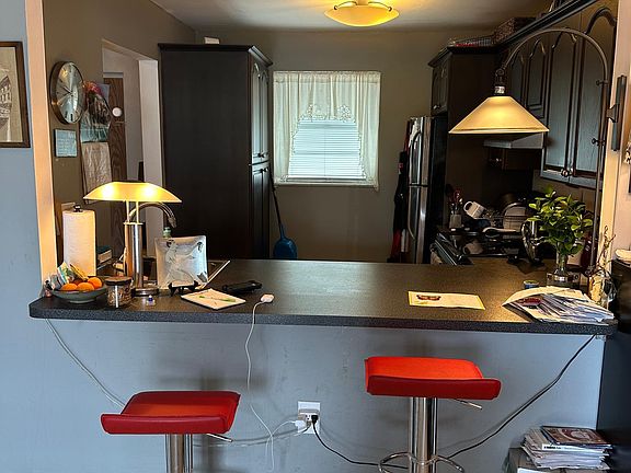 3rd image of 3527 NE 168th St APT 405