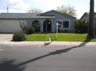 556 Libby Ln, Lathrop, CA 95330