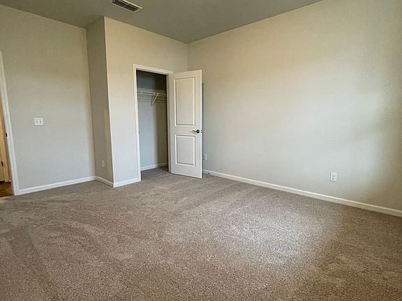 4th image of 509 Samuel Lee Ln