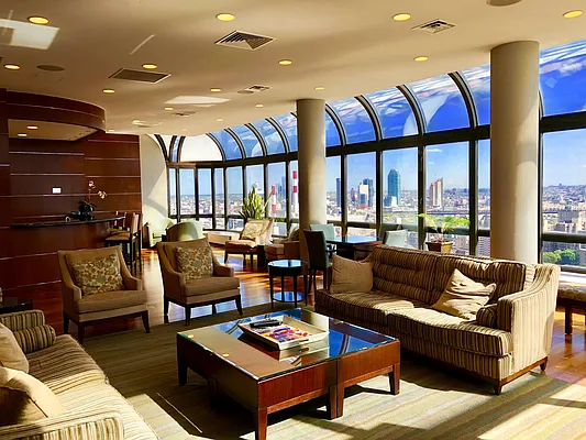 Rented by Aili Wang, LREB | media 15