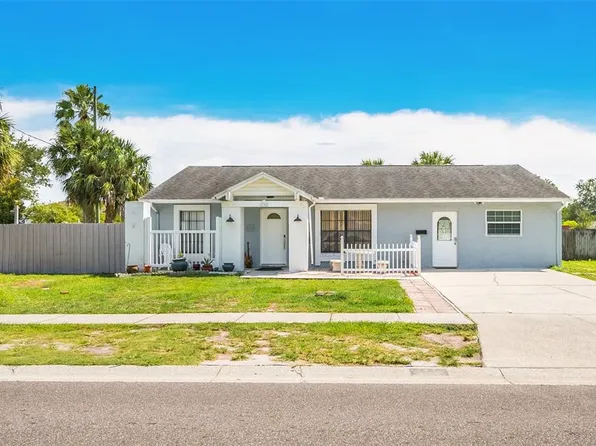 6702 Rosemary Dr, Tampa, FL 33625