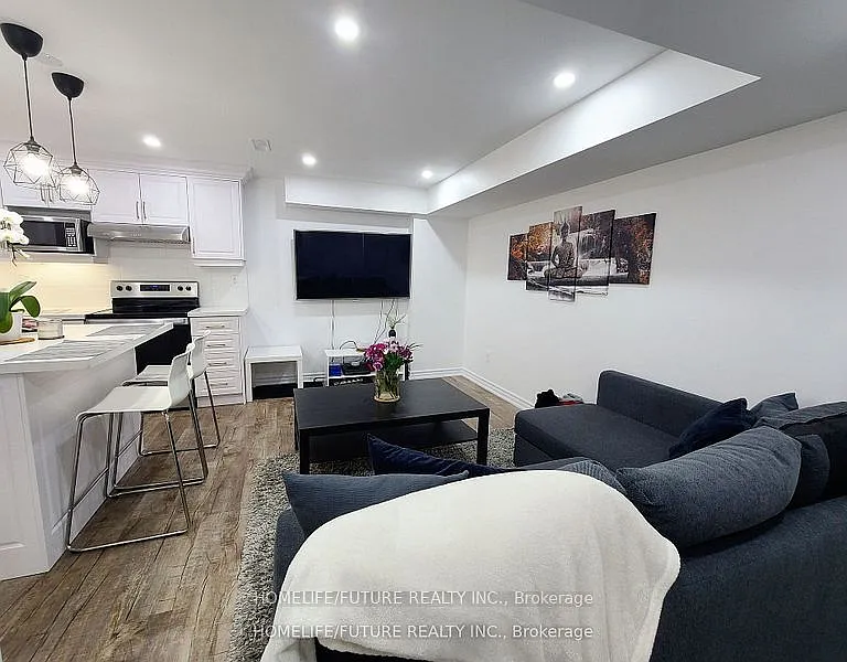 2 bed, $1,950 — Photo 2