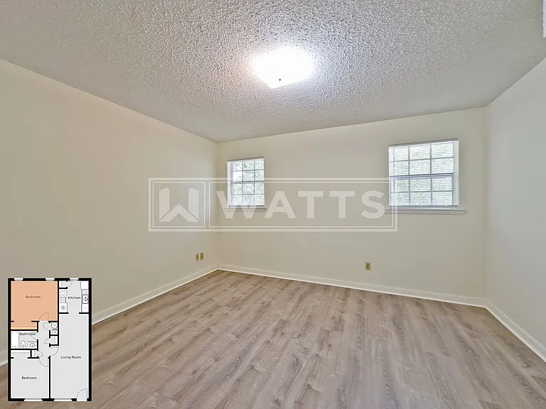 1639 11th Pl S — Photo 15