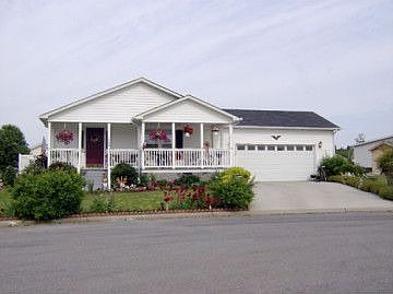 2nd image of 1209 Turf Way