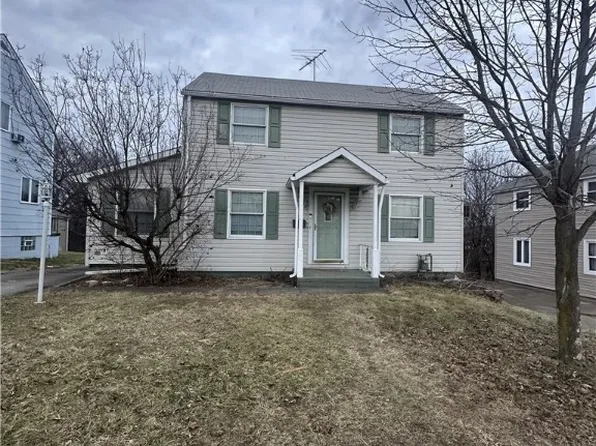 515 Beaver St, Clairton, PA 15025