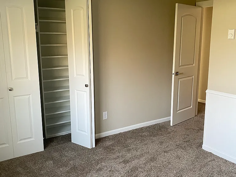 2127 Twin Bluff Rd #102 — Photo 11