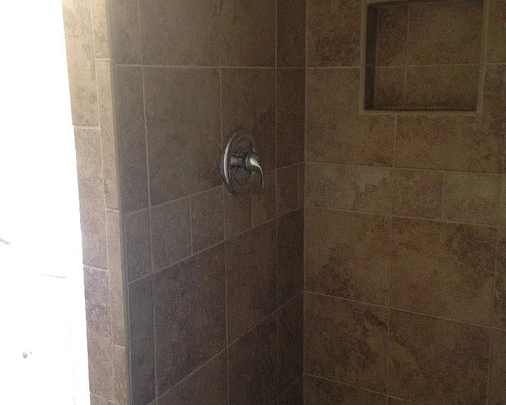 2305 Lawrence Dr — Photo 6