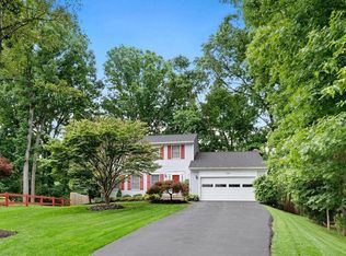 100 Summit Hall Rd, Gaithersburg, MD 20877