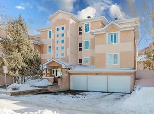 8907 106a Ave NW #310, Edmonton, AB