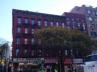 630 Tenth Avenue in Hell&#39;s Kitchen
