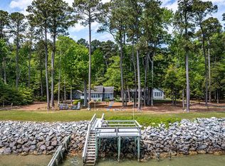 216 Great Wicomico Light Ln, Reedville, VA 22539