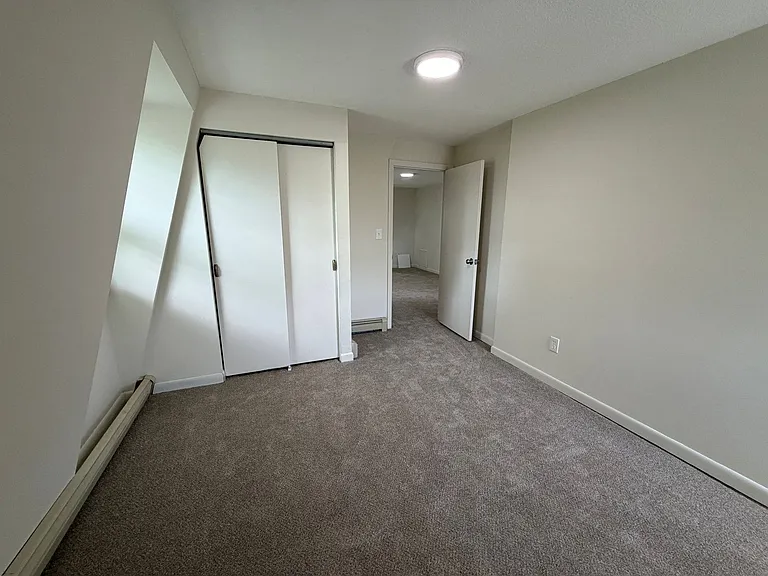 682 Beech St #6 — Photo 10