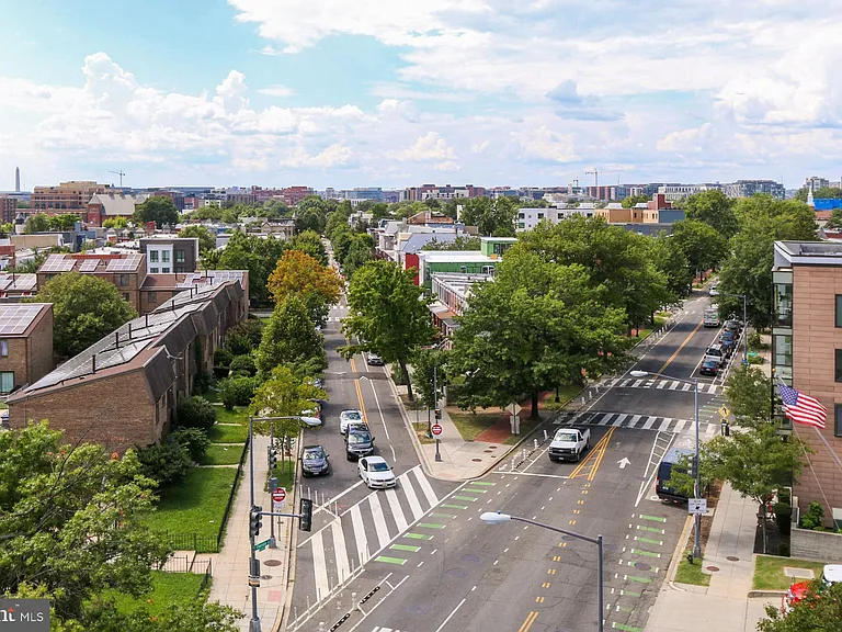 1111 Orren St NE #101 — Photo 43