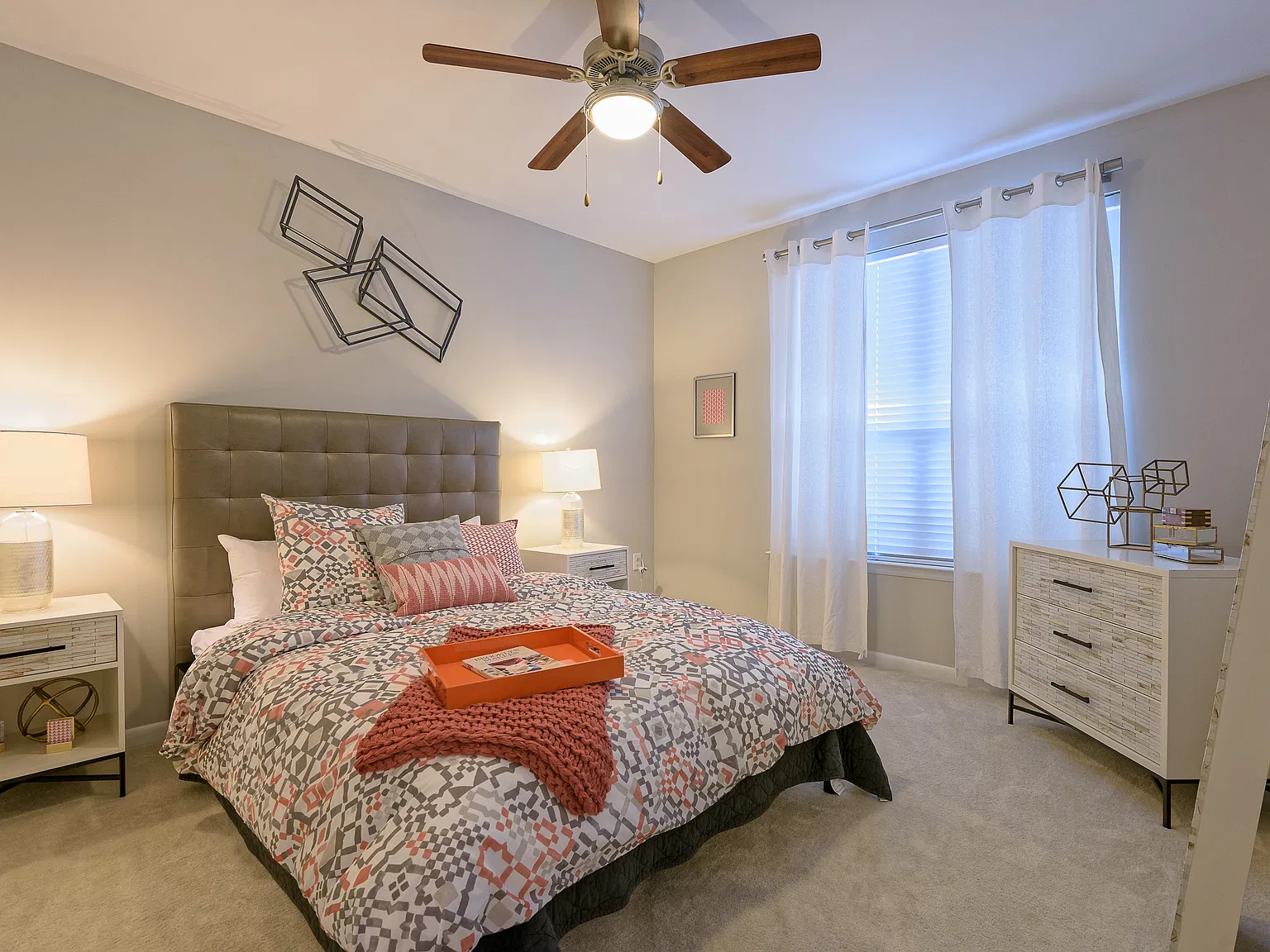 South Ridge Apartments — Photo 3
