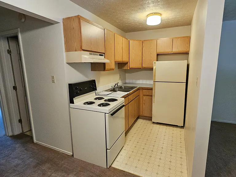 1233 Main St #2 — Photo 10