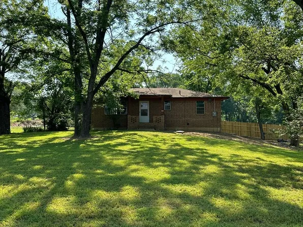 1515 Oak Grove Rd, Van Buren, AR 72956