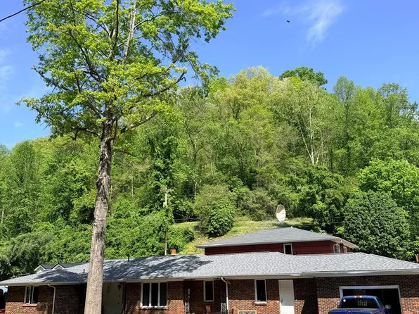 685 Mays Br, Prestonsburg, KY 41653