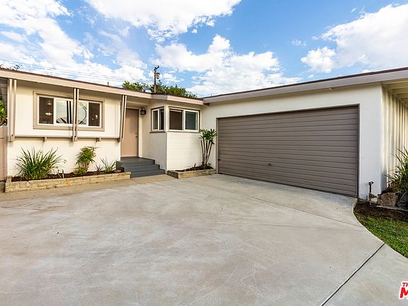 3rd image of 17012 S Raymond Pl