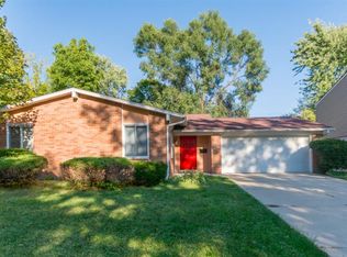 2364 Nixon Rd, Ann Arbor, MI 48105