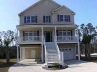 147 Madison Bay Dr, Beaufort, NC 28516