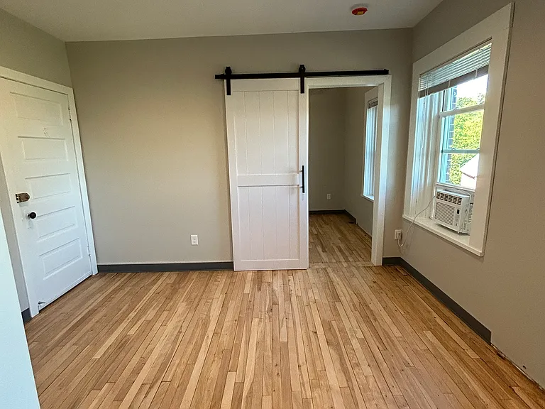 4373 Braddock Ave NE #7 — Photo 6