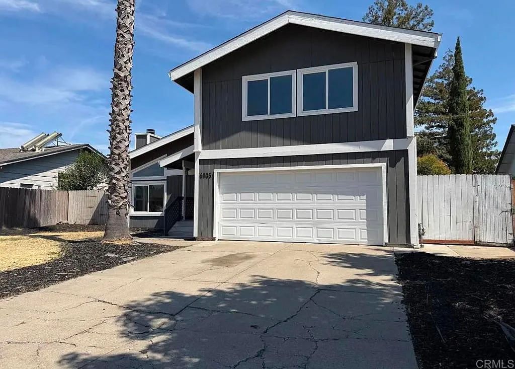 4 bed, 3.0 bath, 111 sqft, $2,500 — Photo 1