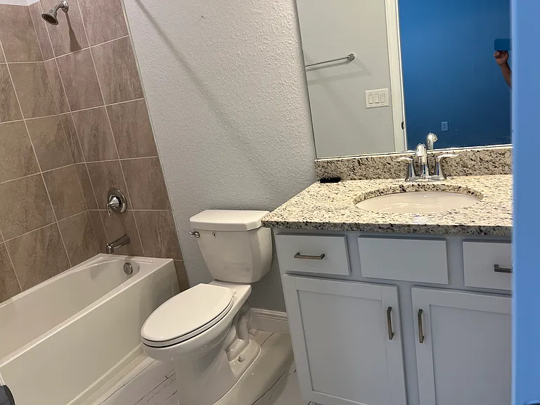 4351 Bluegrass Dr — Photo 13
