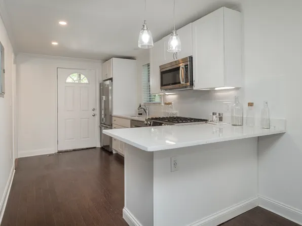 268 Athens St #1, Boston, MA 02127