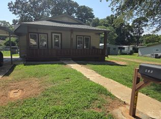 415 Eclipse St, Florence, AL 35630