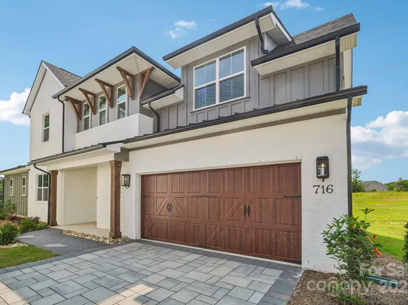 716 Flare Dr, Fort Mill, SC 29708