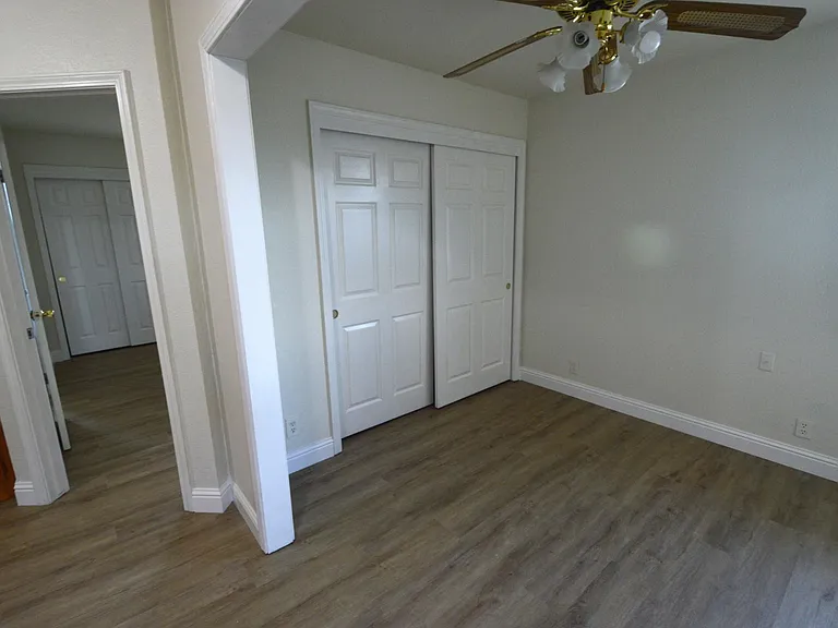 547 Carrigane Way — Photo 11