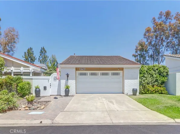 21752 Northwood Ln, Lake Forest, CA 92630