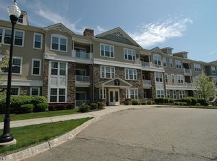 7112 Polk Dr, Wharton, NJ 07885