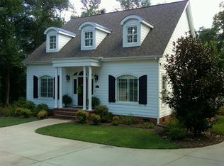 408 Chapman Rd, Greenville, SC 29605