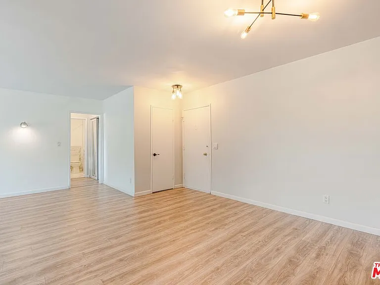 5000 S Centinela Ave #344 — Photo 4